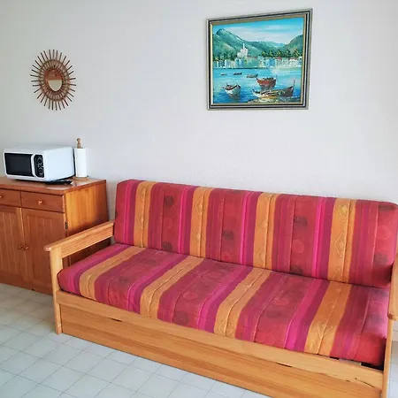 T2 Avec Parking - 900m Et Commerces - Fr-1-388-95 Apartment *