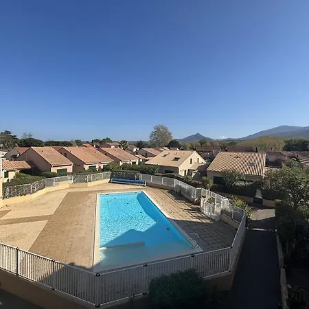 Apartment T2 Avec Parking - 900m Et Commerces - Fr-1-388-95 *