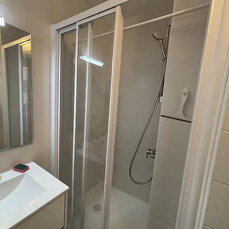 Apartment T2 Avec Parking - 900m Et Commerces - Fr-1-388-95 Argeles-sur-Mer